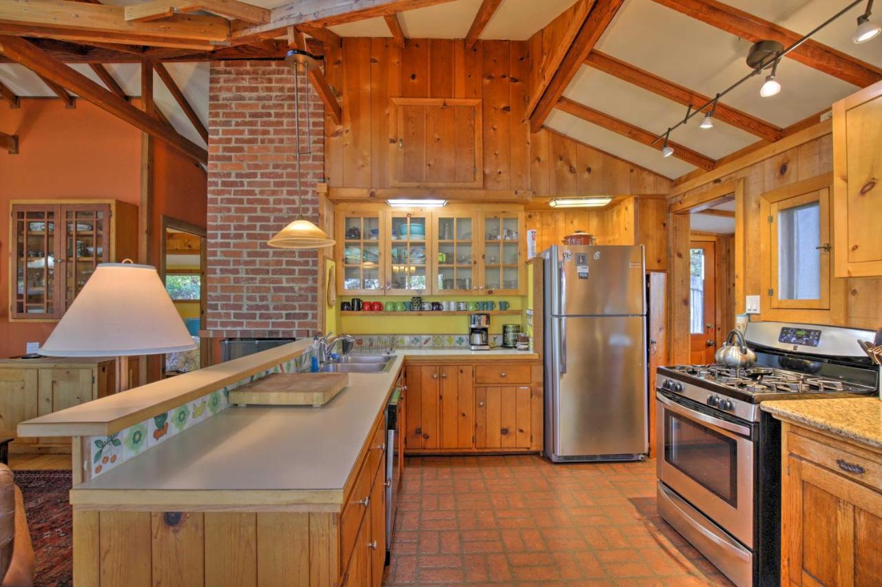 Hillside Home With Deck And Views Of Tomales Bay! Inverness Exteriér fotografie
